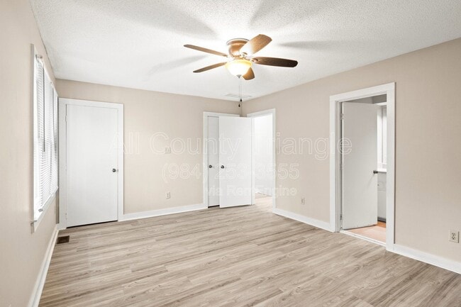 Building Photo - 1619 Budwood Dr