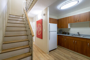 Interior Photo - Waena Apartments