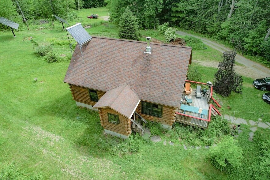 Building Photo - 66 Ledge Farm Rd