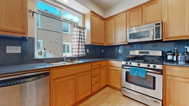 Building Photo - "Coming Soon" 3-Bedroom in Santa Clara- $4...