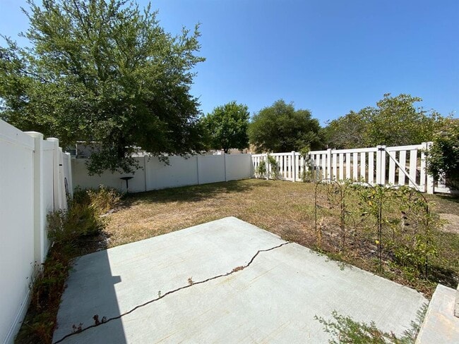 Building Photo - 18000 Great Basin Ave