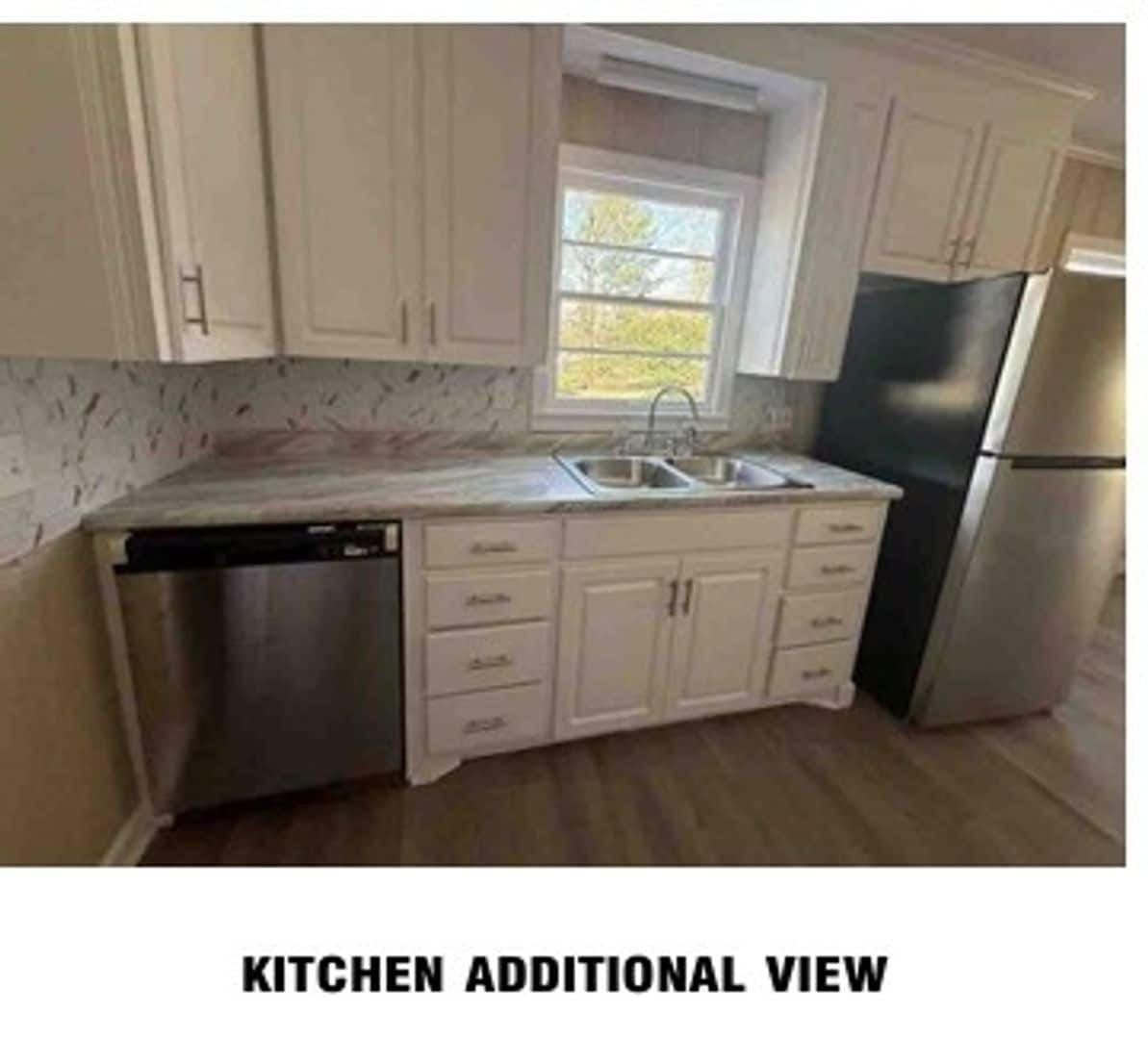 Building Photo - 341 E Northside Dr