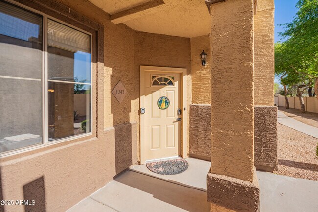 Building Photo - 10136 E Southern Ave