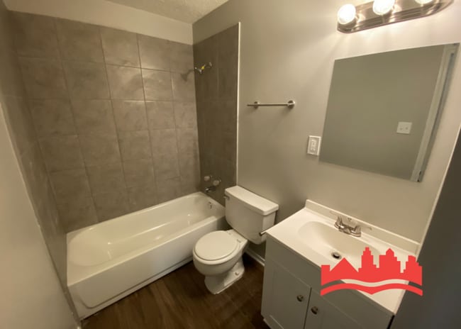 Building Photo - 3879 Pinbranch Ct