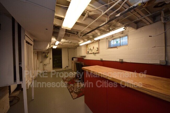 Building Photo - 4201 2nd Ave S