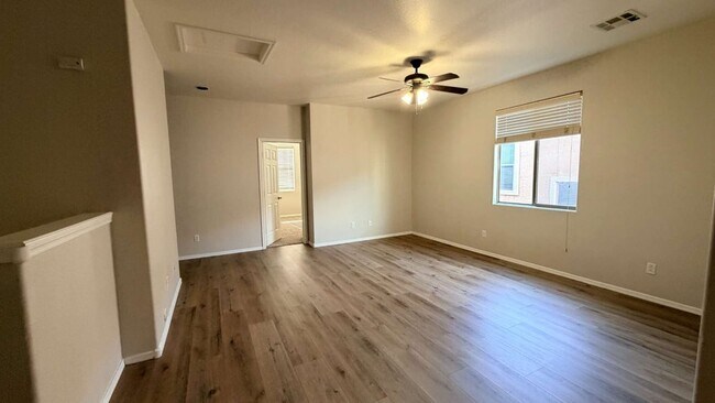 Building Photo - 43658 Caven Dr