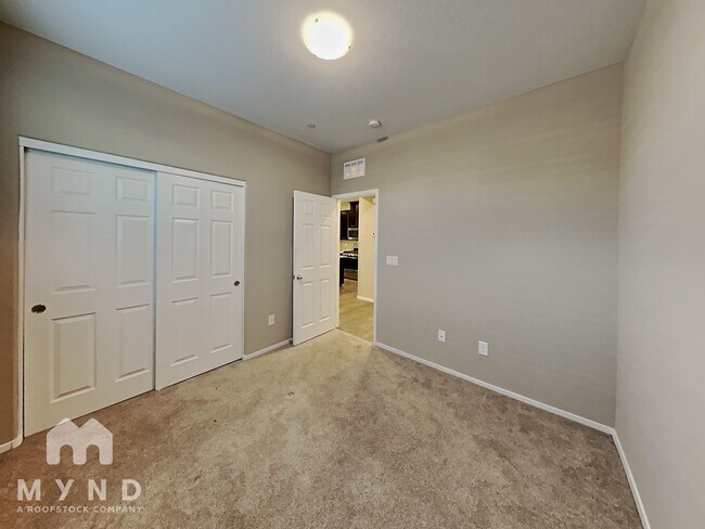 Building Photo - 8591 Insignia Ave