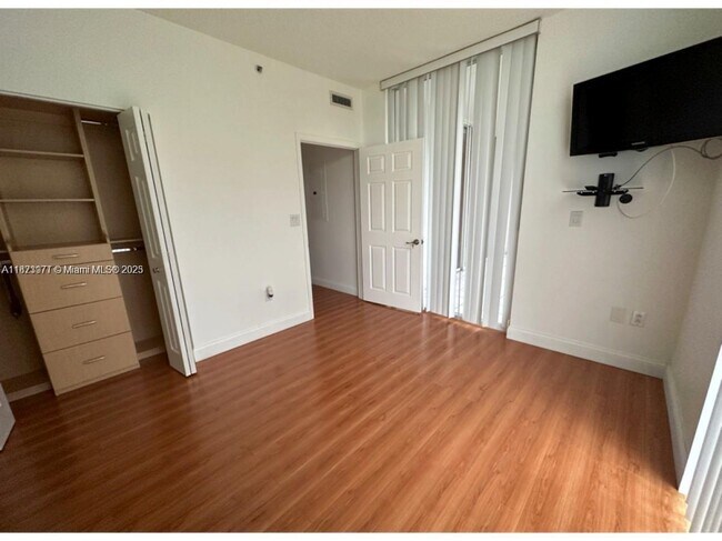 Building Photo - 9725 NW 52nd St