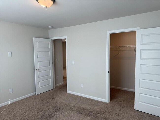 Building Photo - 3772 Dover Run Ln