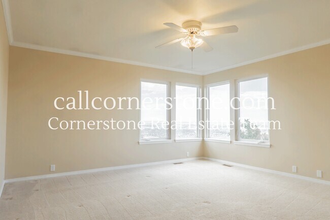 Building Photo - 32 Jessana Heights