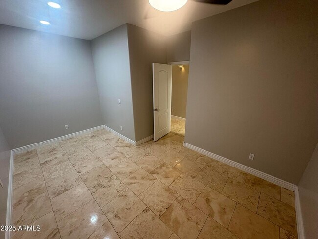 Building Photo - 17633 N 41st St