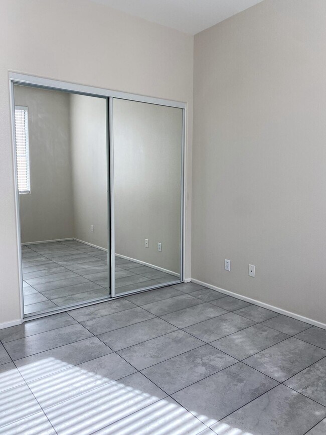 Building Photo - 82903 Corte Lucia