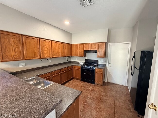 Building Photo - 8816 Winter Sky Ave