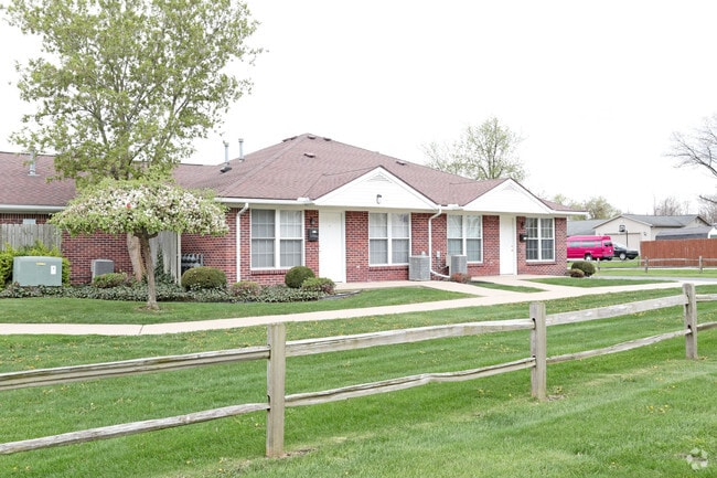 Building Photo - Johnstone Apartments