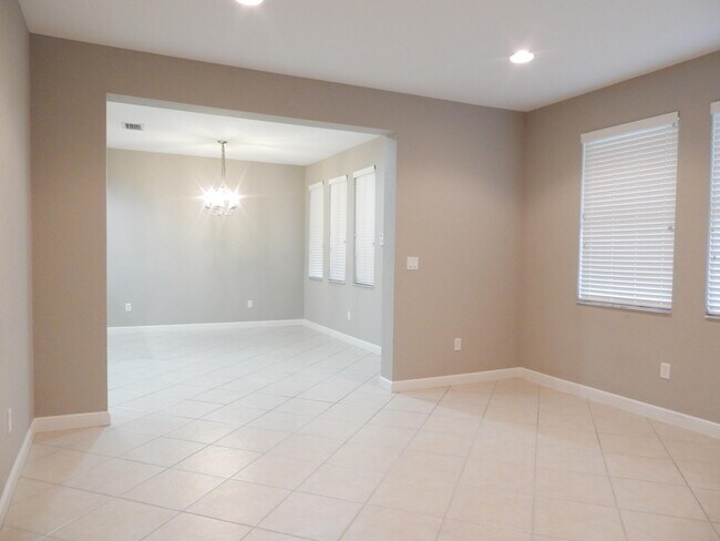 Building Photo - 661 Corte Madera Ln