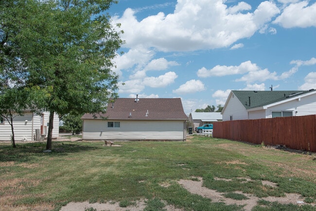 Building Photo - Remodeled house, yard, Granite, Stainless Steel appliances
