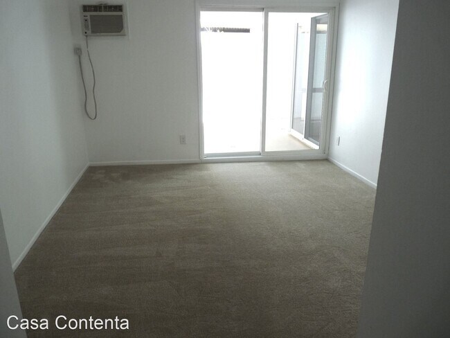 Building Photo - 8780 Shoreham Dr