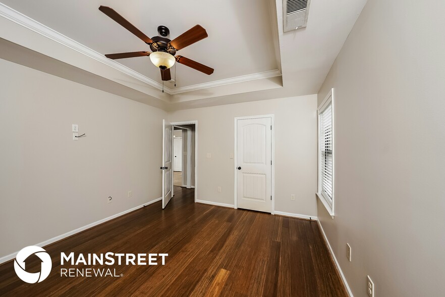 Building Photo - 8323 Miller Pl