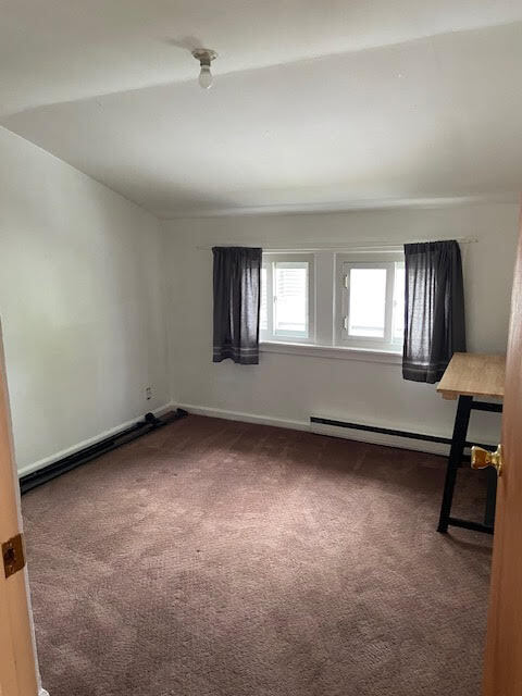 bedroom - 20 Richard Ave