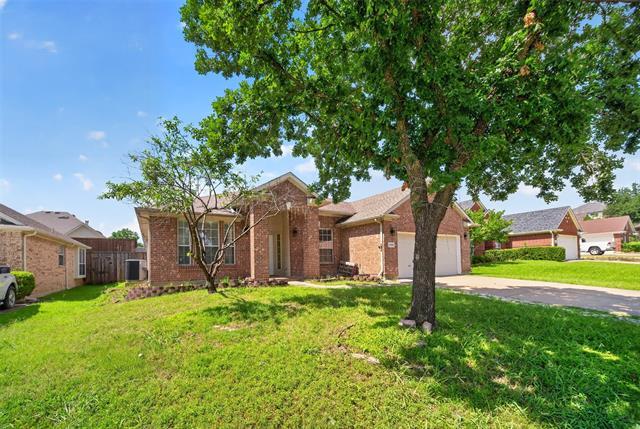 Building Photo - 308 Keswick Ln