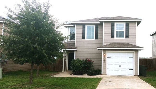 Building Photo - Move in Ready home in Foster Meadows For R...