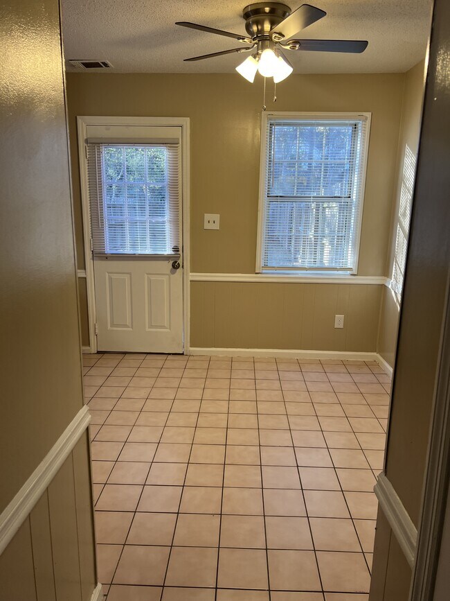 Building Photo - 8431 Moultrie Dr