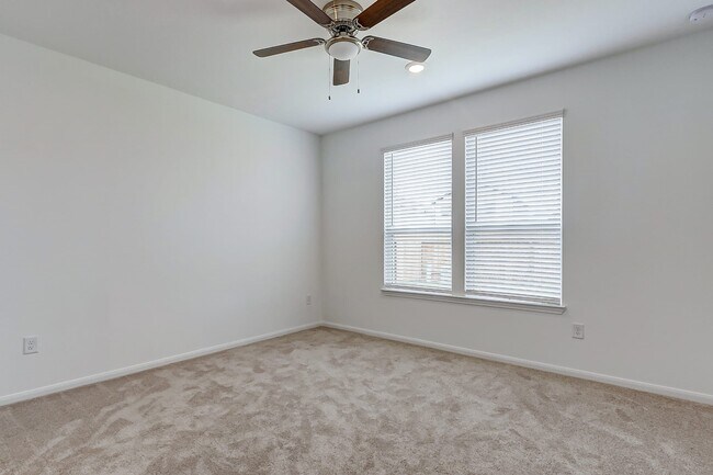 Building Photo - 17815 Fox Nut Ln