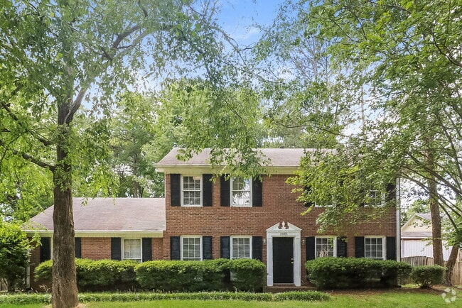 Building Photo - 2885 Summit View Ct