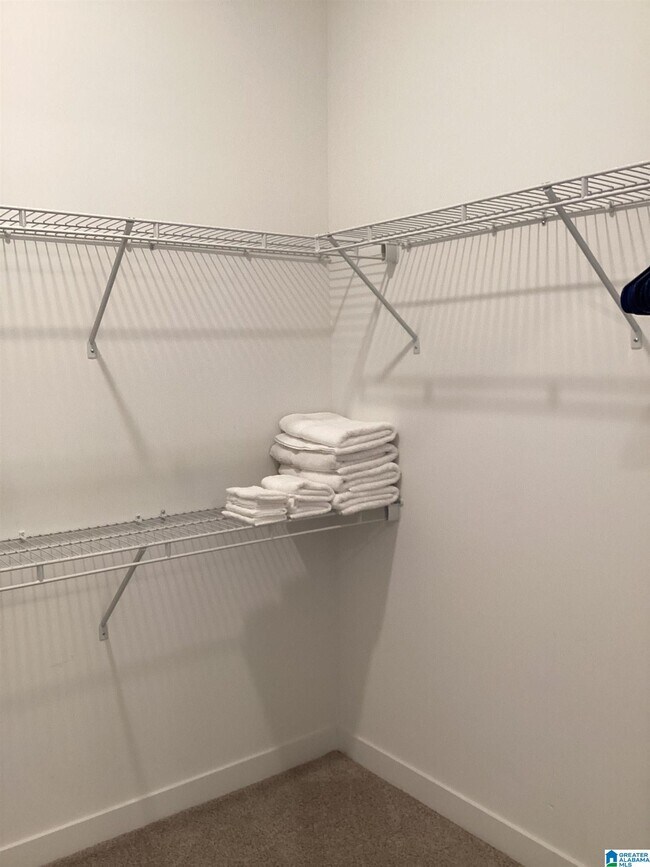 Building Photo - 2100 Canopy Trl