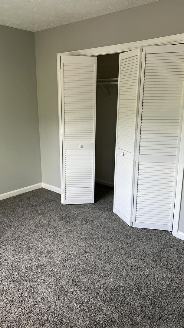 Building Photo - Newly Remodeled 2Bed/2.5Bath Townhome For Lease in Austell