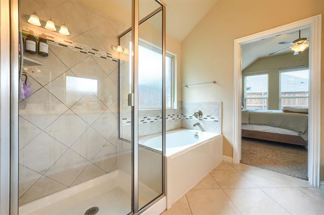 Building Photo - 16204 Stillhouse Hollow Ct
