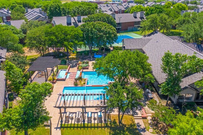 Primary Photo - Bear Creek at Harwood Apartments