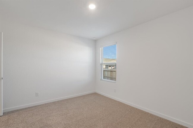 Building Photo - 709 Tranquility Ln