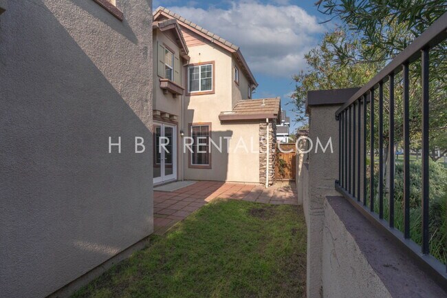 Building Photo - Bethany Village Mountain House Move-In Ready 3-Bed, 2.5-Bath