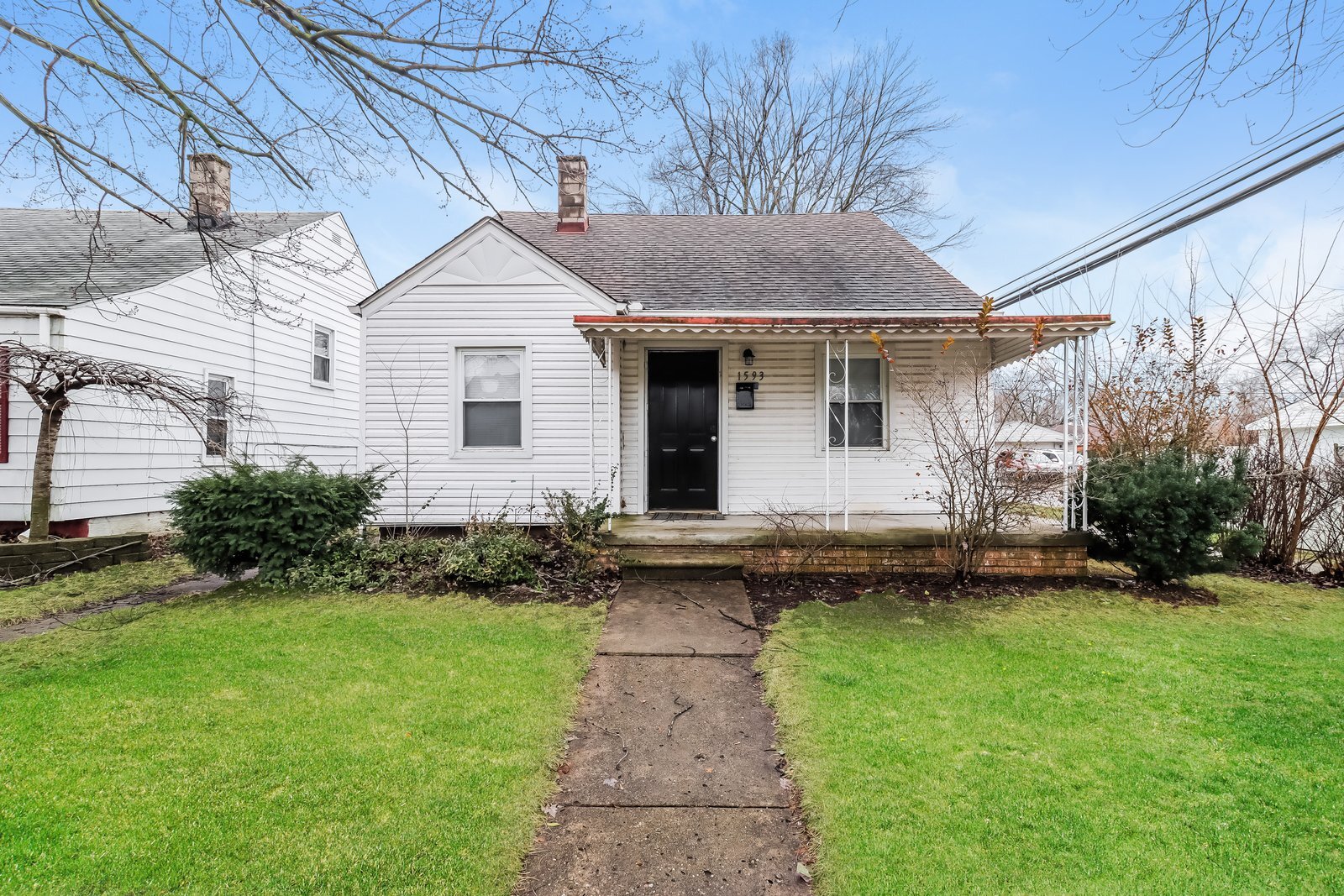 Building Photo - 1593 Leblanc St