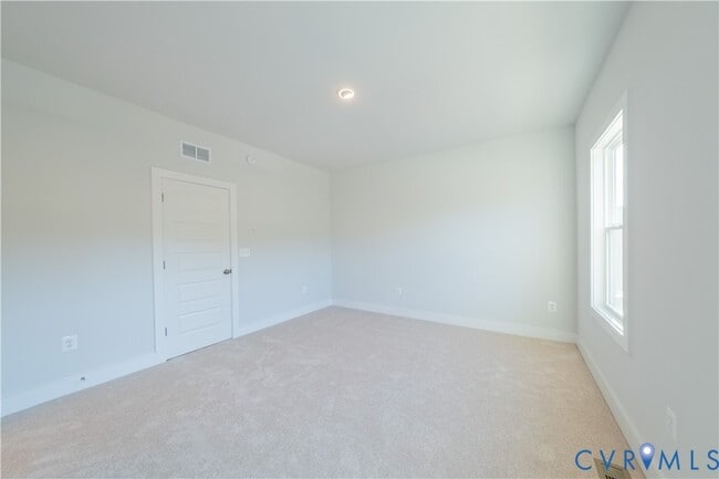 Building Photo - 9438 Alquist St