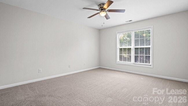 Building Photo - 125 Forest Ridge Rd