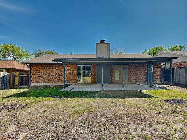 Building Photo - 4909 Tiffany Ln