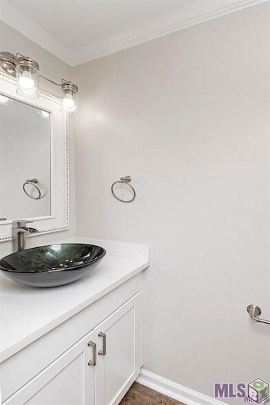 Building Photo - 9506 Jefferson Hwy