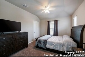 Building Photo - 8252 Breezy Cv