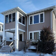 Building Photo - 5615 32nd Ave