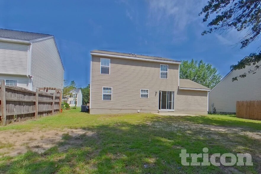 Building Photo - 521 Halleck Ln