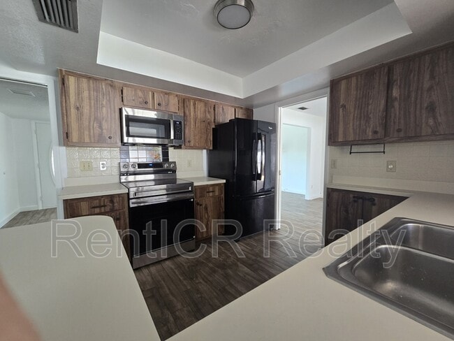 Building Photo - 1530 Fife Ct