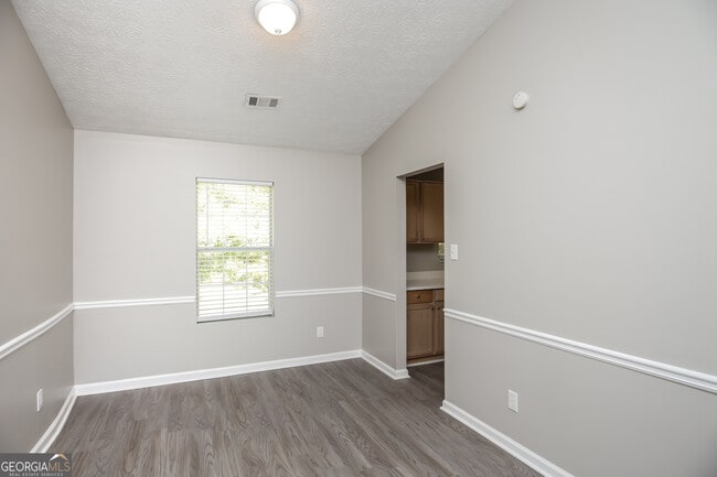 Building Photo - 851 Plumbridge Ct