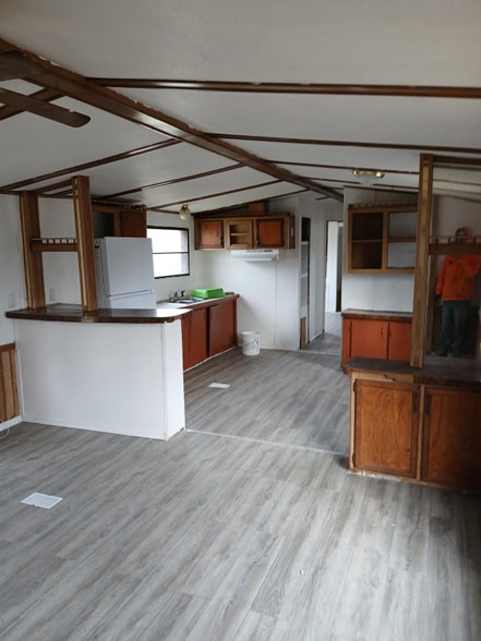 Building Photo - 1205 N State St