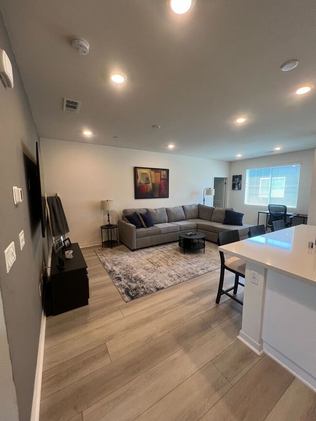 Building Photo - Modern 1-Bedroom Condo in Ontario Ranch wi...