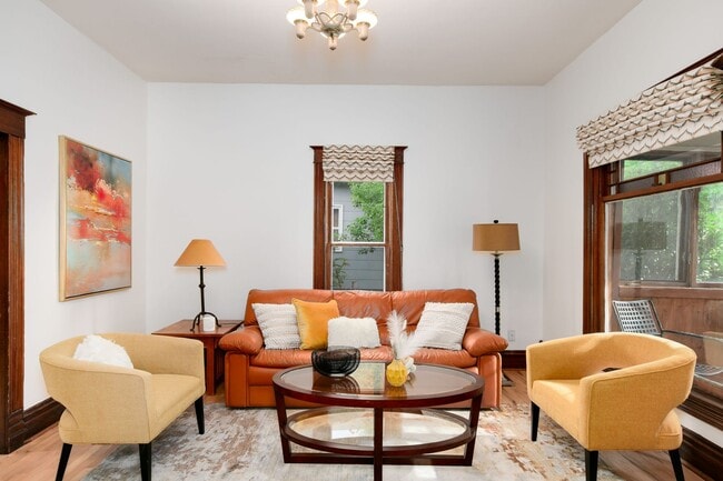 Building Photo - Charming Old Town Louisville Bungalow with Solar & Carriage House!