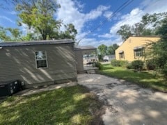 Building Photo - 605 39th Pl