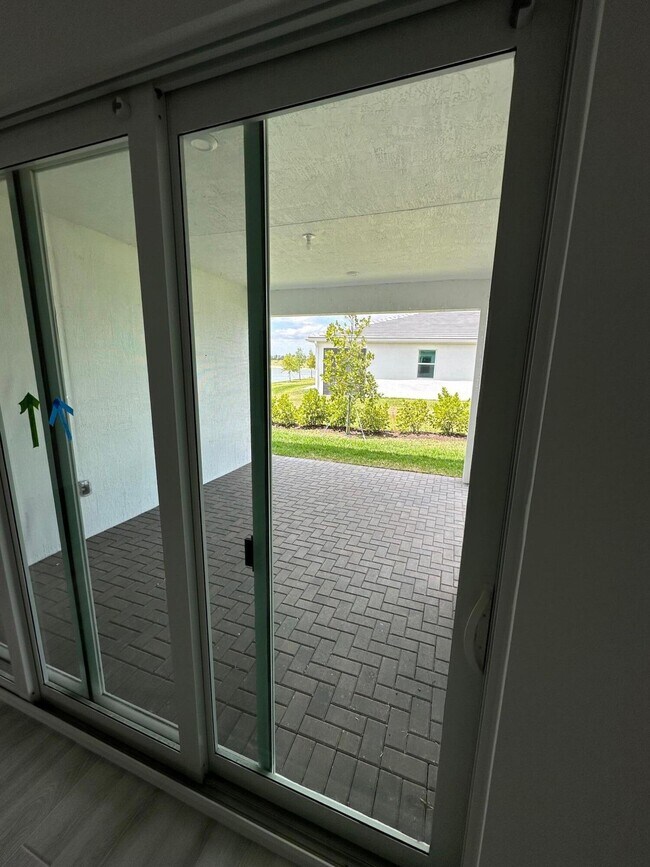 Building Photo - 12166 Viridian Blvd