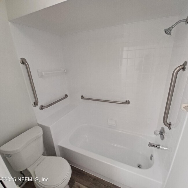 Building Photo - 7775 Mactavish Way S